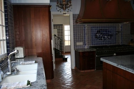 Enlarge photo 218