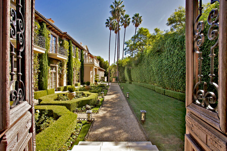 Enlarge photo 10