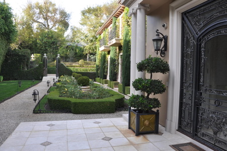 Enlarge photo 21