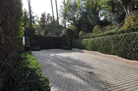 Enlarge photo 22