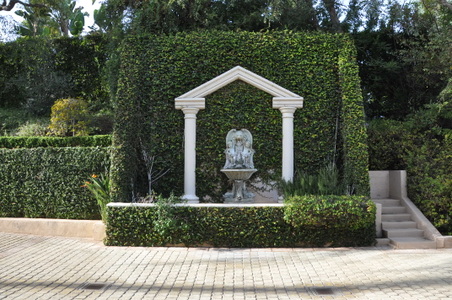 Enlarge photo 24