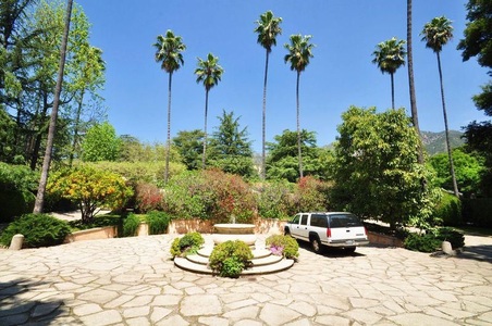 Enlarge photo 5