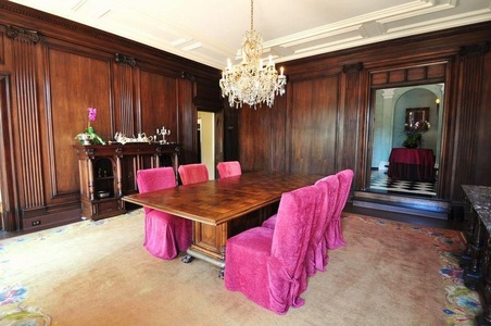 Enlarge photo 33