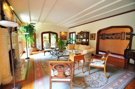 Enlarge photo 21