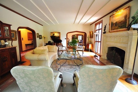Enlarge photo 22