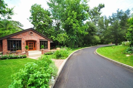 Enlarge photo 80