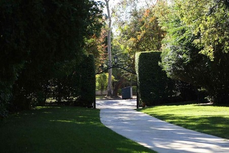 Enlarge photo 17