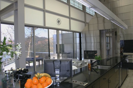 Enlarge photo 19
