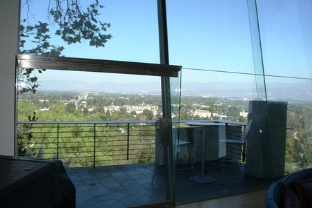 Enlarge photo 12
