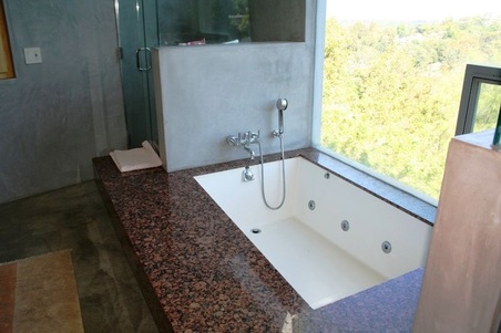 Enlarge photo 70