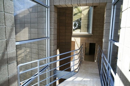 Enlarge photo 62