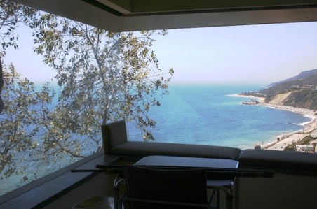 Enlarge photo 30