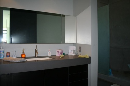 Enlarge photo 52