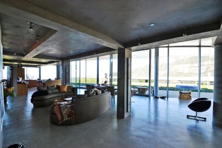 Enlarge photo 56