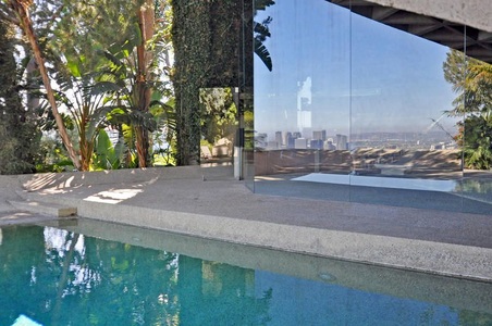 Enlarge photo 45