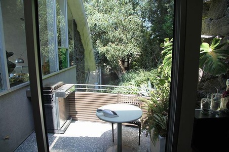 Enlarge photo 42