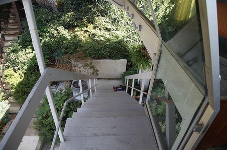 Enlarge photo 102