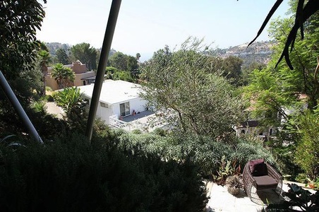 Enlarge photo 111
