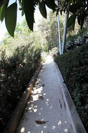 Enlarge photo 142