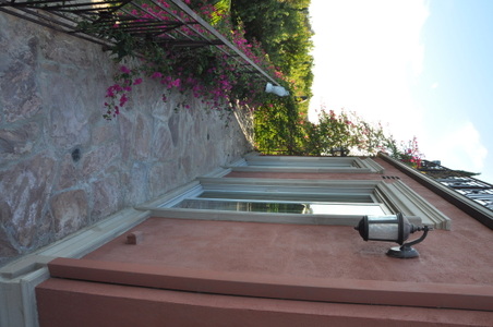Enlarge photo 48