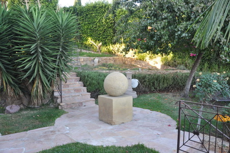 Enlarge photo 54
