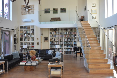 Enlarge photo 59