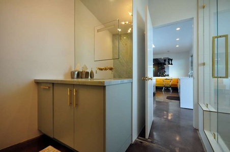 Enlarge photo 48