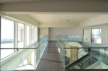 Enlarge photo 32