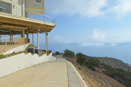 Enlarge photo 21