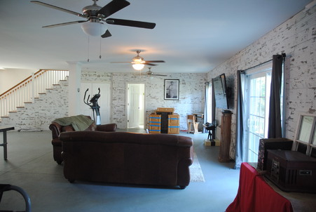 Enlarge photo 107