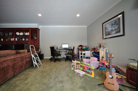 Enlarge photo 44