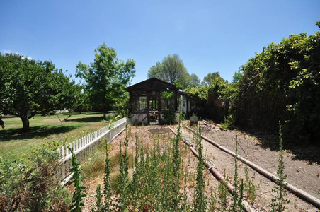Enlarge photo 89