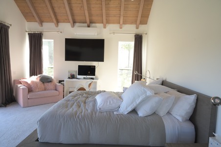 Enlarge photo 37