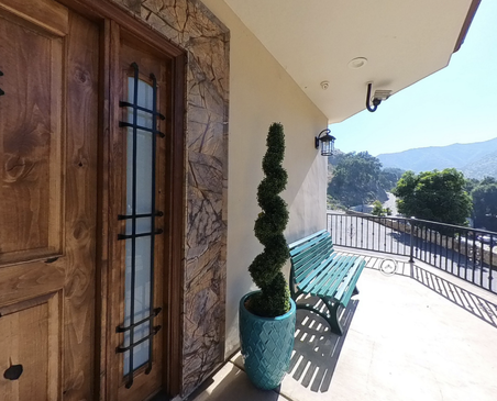 Enlarge photo 18