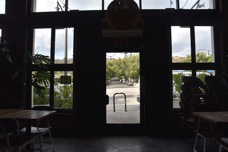 Enlarge photo 13