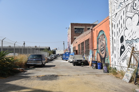 Enlarge photo 24
