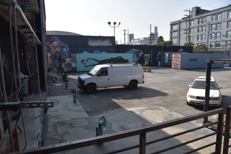 Enlarge photo 24