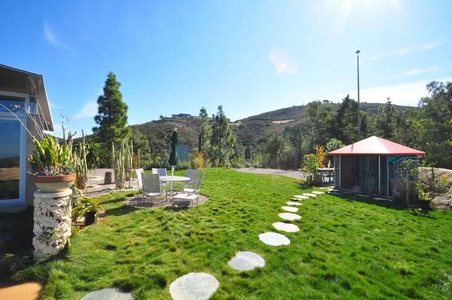 Enlarge photo 74