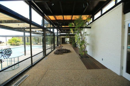 Enlarge photo 4