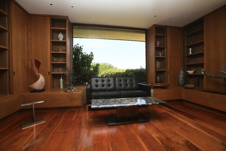 Enlarge photo 19