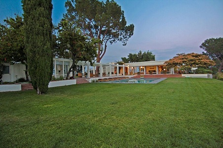 Enlarge photo 86
