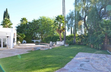 Enlarge photo 10