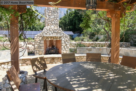 Enlarge photo 112