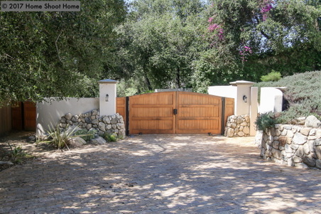 Enlarge photo 135