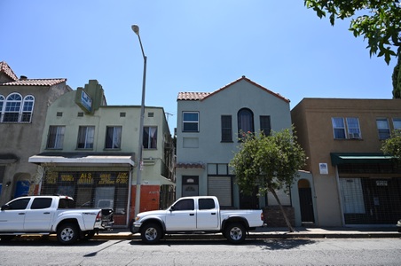 NT_Exterior_Sidewalk