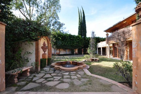 Enlarge photo 72