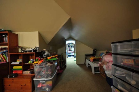 Enlarge photo 88