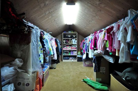 Enlarge photo 89