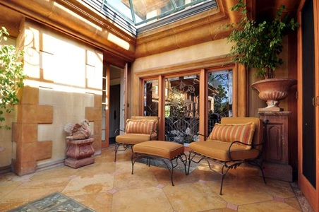 Enlarge photo 116