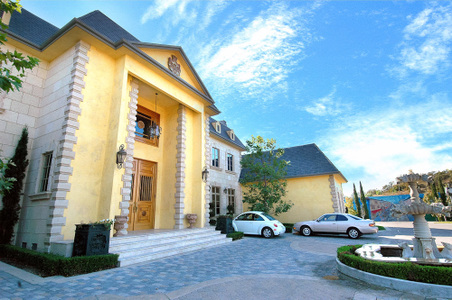 Enlarge photo 4
